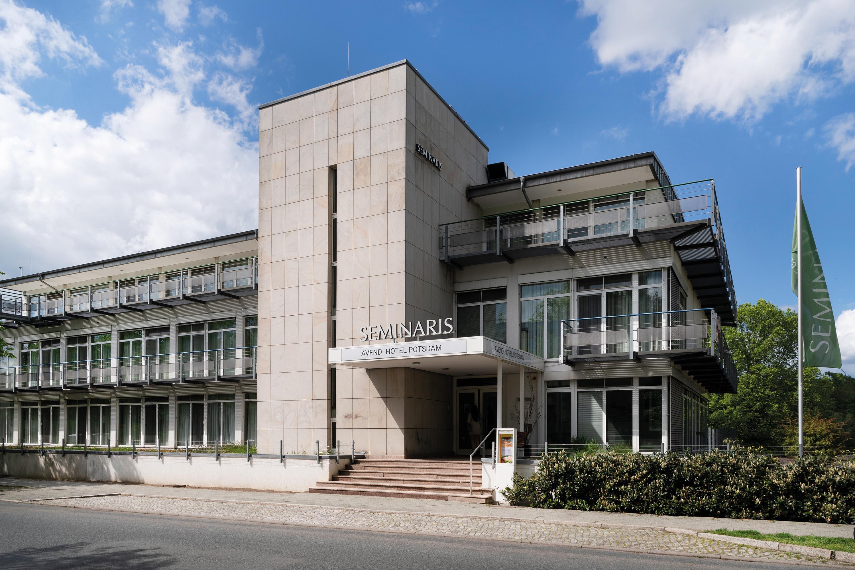 Hotel Seminaris Griebnitzsee 4*